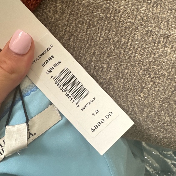 Badgley Mischka Sequin Gown - Picture 2 of 5